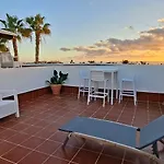 别墅 Melania Paradise - Jacuzzi, Private Pool, Gym, Minigolf, Chill Terrace, 4 Bedrooms *