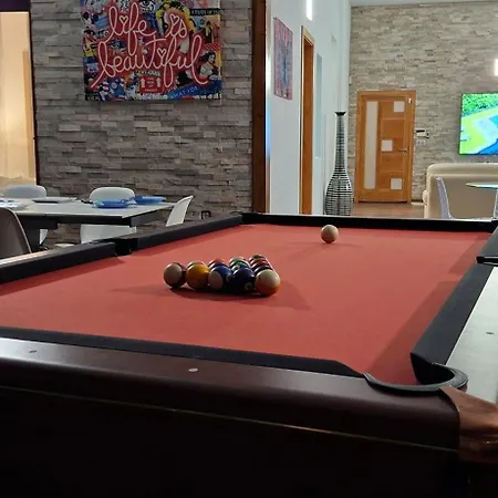 Melania Paradise - Jacuzzi, Private Pool, Gym, Minigolf, Chill Terrace, 4 Bedrooms Villa *