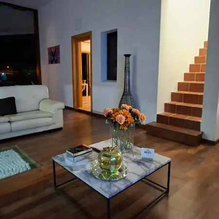 Melania Paradise - Jacuzzi, Private Pool, Gym, Minigolf, Chill Terrace, 4 Bedrooms *