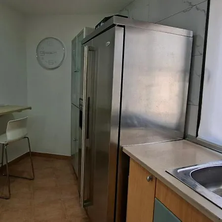 Melania Paradise - Jacuzzi, Private Pool, Gym, Minigolf, Chill Terrace, 4 Bedrooms *