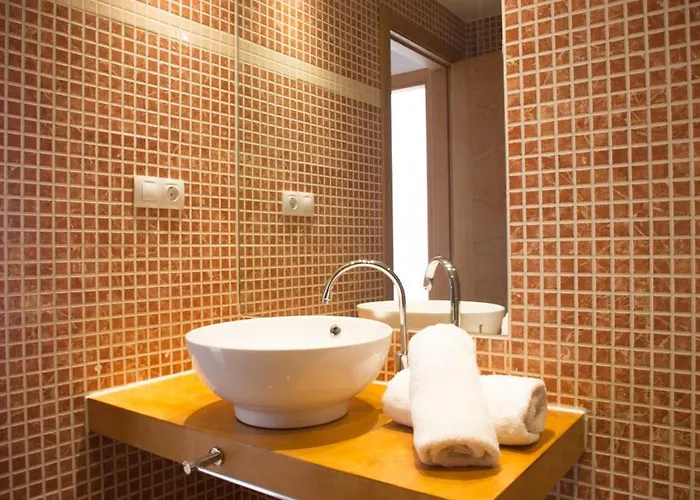 Melania Paradise - Jacuzzi, Private Pool, Gym, Minigolf, Chill Terrace, 4 Bedrooms Villa