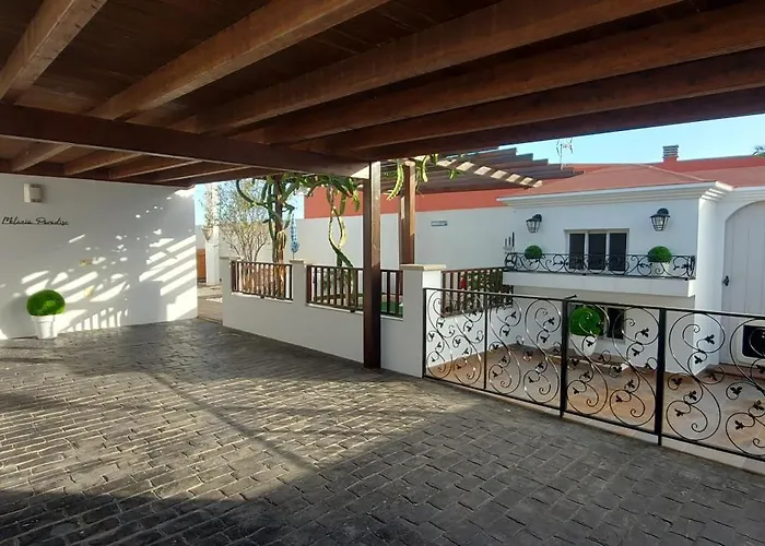 Melania Paradise - Jacuzzi, Private Pool, Gym, Minigolf, Chill Terrace, 4 Bedrooms Villa