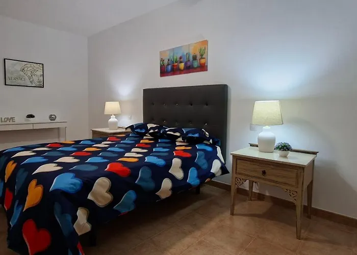 Melania Paradise - Jacuzzi, Private Pool, Gym, Minigolf, Chill Terrace, 4 Bedrooms