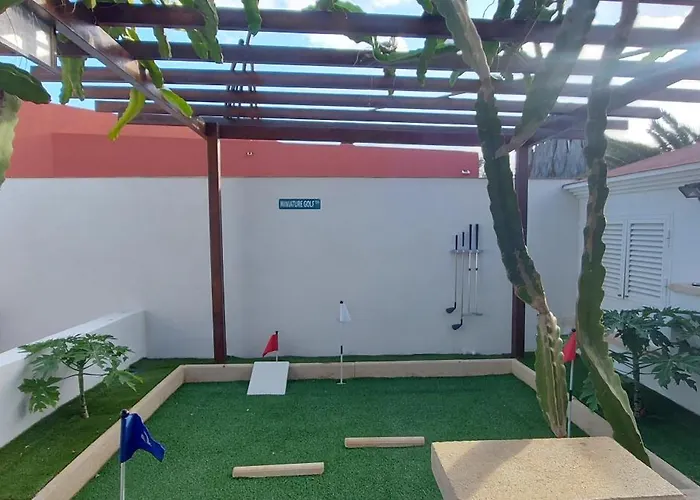 Melania Paradise - Jacuzzi, Private Pool, Gym, Minigolf, Chill Terrace, 4 Bedrooms *