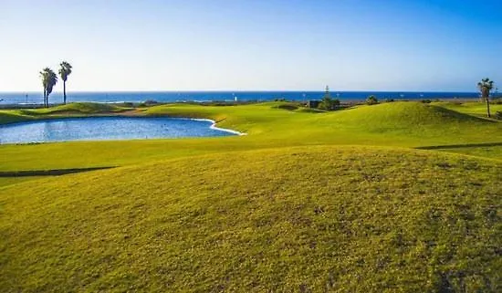 Villa Melania Paradise - Jacuzzi, Private Pool, Gym, Minigolf, Chill Terrace, 4 Bedrooms *