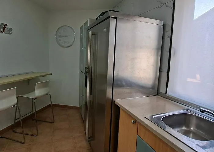 Melania Paradise - Jacuzzi, Private Pool, Gym, Minigolf, Chill Terrace, 4 Bedrooms *