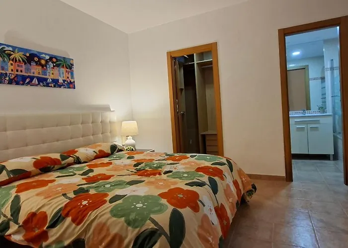 Melania Paradise - Jacuzzi, Private Pool, Gym, Minigolf, Chill Terrace, 4 Bedrooms Villa Caleta de Fuste