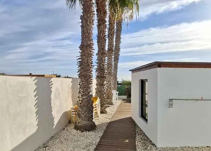 Melania Paradise - Jacuzzi, Private Pool, Gym, Minigolf, Chill Terrace, 4 Bedrooms * Caleta de Fuste