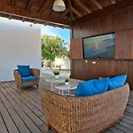 Melania Paradise - Jacuzzi, Private Pool, Gym, Minigolf, Chill Terrace, 4 Bedrooms Caleta De Fuste