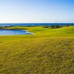 Villa Melania Paradise - Jacuzzi, Private Pool, Gym, Minigolf, Chill Terrace, 4 Bedrooms *
