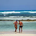 Melania Paradise - Jacuzzi, Private Pool, Gym, Minigolf, Chill Terrace, 4 Bedrooms Caleta De Fuste