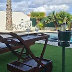 Melania Paradise - Jacuzzi, Private Pool, Gym, Minigolf, Chill Terrace, 4 Bedrooms Villa Caleta De Fuste