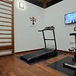 Melania Paradise - Jacuzzi, Private Pool, Gym, Minigolf, Chill Terrace, 4 Bedrooms Villa *