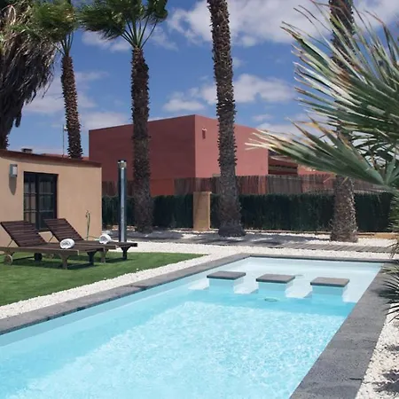 La Marosca - Jacuzzi, Private Pool, 3 Bedrooms Villa Caleta de Fuste