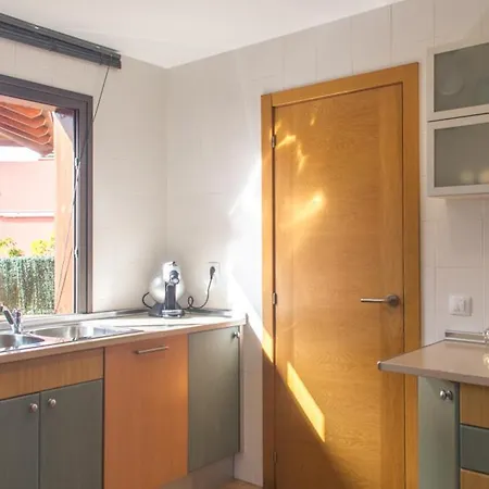 Melania Paradise - Jacuzzi, Private Pool, Gym, Minigolf, Chill Terrace, 4 Bedrooms Villa Caleta de Fuste