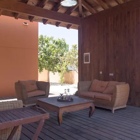 Melania Paradise - Jacuzzi, Private Pool, Gym, Minigolf, Chill Terrace, 4 Bedrooms * Caleta de Fuste