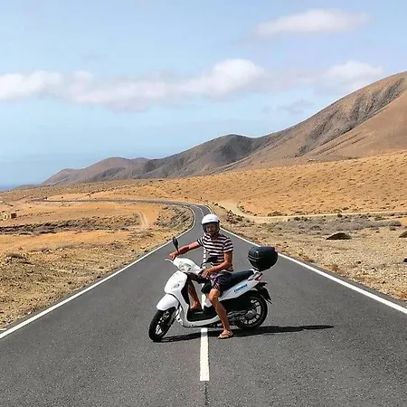 Melania Paradise - Jacuzzi, Private Pool, Gym, Minigolf, Chill Terrace, 4 Bedrooms וילה