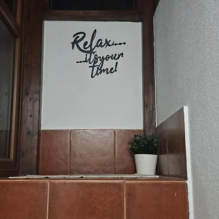 Melania Paradise - Jacuzzi, Private Pool, Gym, Minigolf, Chill Terrace, 4 Bedrooms וילה