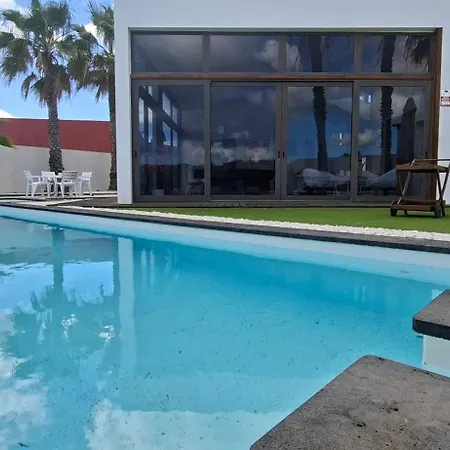 Melania Paradise - Jacuzzi, Private Pool, Gym, Minigolf, Chill Terrace, 4 Bedrooms