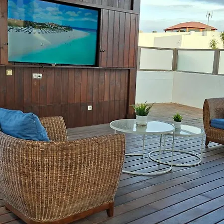 别墅 Melania Paradise - Jacuzzi, Private Pool, Gym, Minigolf, Chill Terrace, 4 Bedrooms *